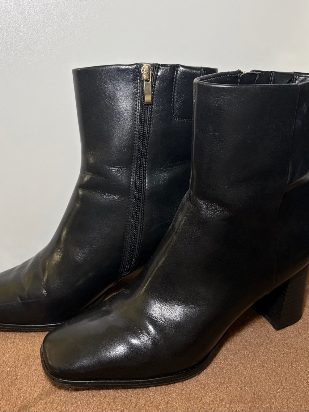 Nordstrom Rack Women's Black Leather Ankle Boots with Block Heel